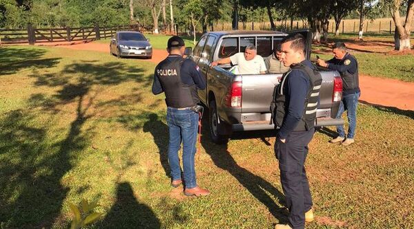 Detienen a padre e hijo por tentativa de homicidio y abigeato en Guayaibí - Policiales - ABC Color