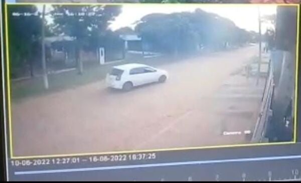Video: desconocido intentó alzar a una menor a su auto en Ñemby - Policiales - ABC Color