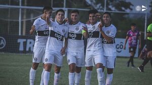 Olimpia va acaparando los títulos del semestre en formativas
