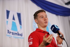 Joshua Duerksen: 'Voy compitiendo con futuros pilotos de la F1'