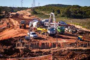 Duplicación Ruta PY02: fundan estructuras entre localidades de Loma Guasú y Costa Pucú de Caacupé - .::Agencia IP::.