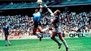 A 36 años del gol de “la mano de Dios” de Maradona  - Deportes - ABC Color