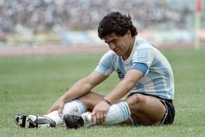 Argentina celebra su Día del Futbolista en honor al gol del siglo de Maradona - Fútbol Internacional - ABC Color