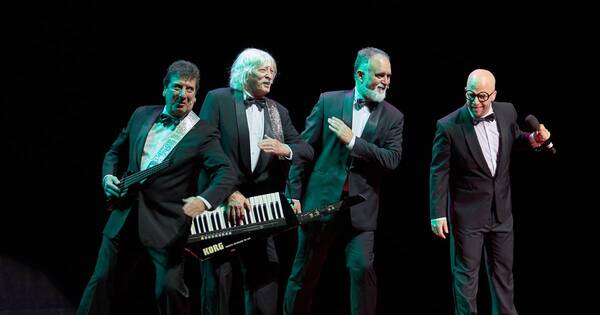 La Nación / Les Luthiers se presentará en Paraguay en julio