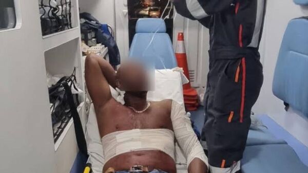 Ligó 7 puñaladas en cafetería y dijo que fue porque "es lindo"