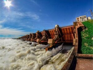 Destacan a Paraguay entre los seis países del mundo que consumen 100% de energía eléctrica renovable