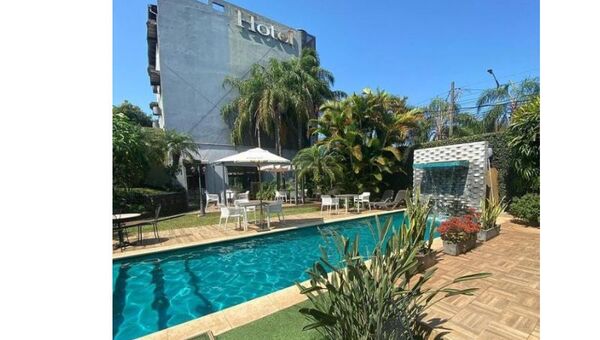 Milord Hotel Boutique, el primero de su tipo a pasos de la costanera de Encarnación (empezó como restaurante)