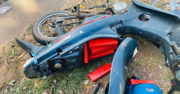 La Nación / Salto del Guairá: detienen a un hombre que trasladaba marihuana oculta en una motocicleta