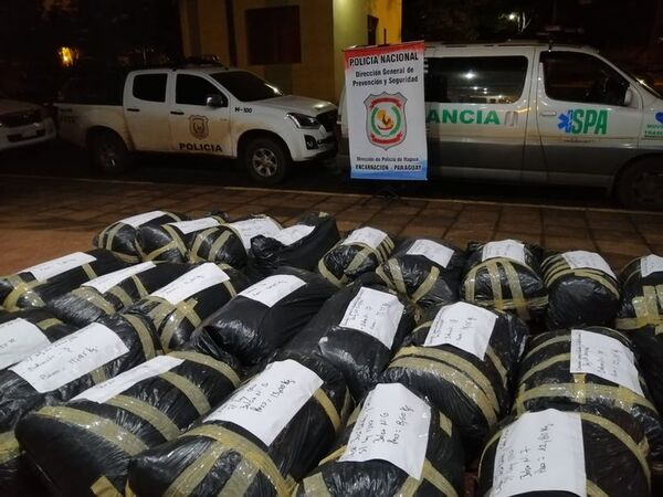 Narcoambulancia: no era un enfermo, eran casi 500 kilos de marihuana - Policiales - ABC Color