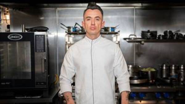 Crónica / Chef escrachó a influencer que quiso comer gratis