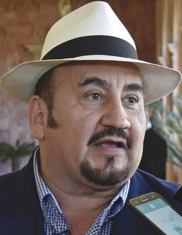 ÉL DEBERÍA PONERSE LA SOGA AL CUELLO Y ANDAR CORTITO - La Voz del Norte