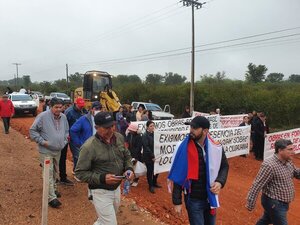 Manifestantes paralizan obras en Concepción