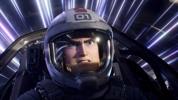 “Lightyear”, la última película de Disney Pixar, no llegó al infinito y más allá este fin de semana.