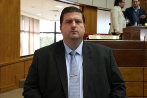 Senador Kemper quiere que Kattya González encabece la lista para el Senado - El Trueno