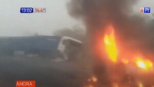 Choque, incendio y muerte sobre ruta PY13 | Noticias Paraguay