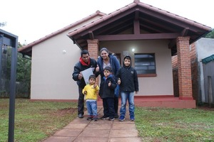 Yacyreta continúa con entrega de viviendas del convenio EBY - MUVH