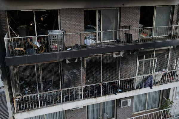 Mueren cinco personas y 35 resultan heridas en un incendio en Buenos Aires - Mundo - ABC Color