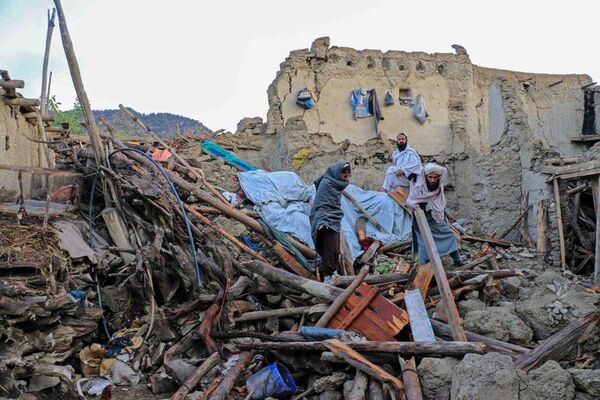 Al menos cinco muertos en un nuevo terremoto en la frontera entre Afganistán y Pakistán - Mundo - ABC Color
