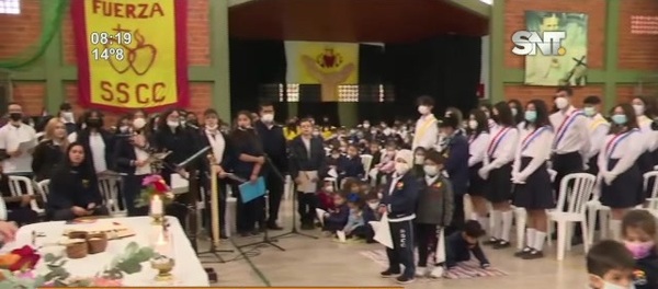 Fiesta de los Sagrados corazones - SNT