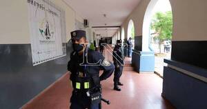 La Nación / Buscan equiparar beneficios de la Policía Nacional con las Fuerzas Armadas