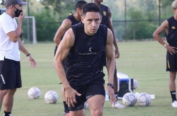 Crónica / El jugador del "Indio" que ya se despidió y jugará en el fútbol curepa
