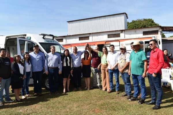 Juancho Acosta encabezó histórico Día de Gobierno en Zanja Pytã