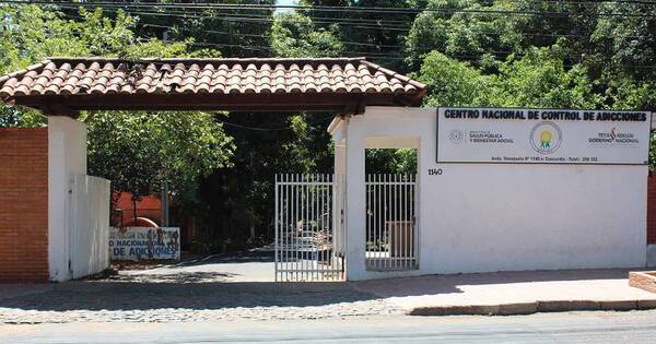 La Nación / Instan a consultar y no temer por tratamientos