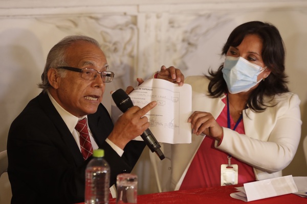 El Gobierno de Perú dialoga con los transportistas que comenzarán un paro el lunes - MarketData