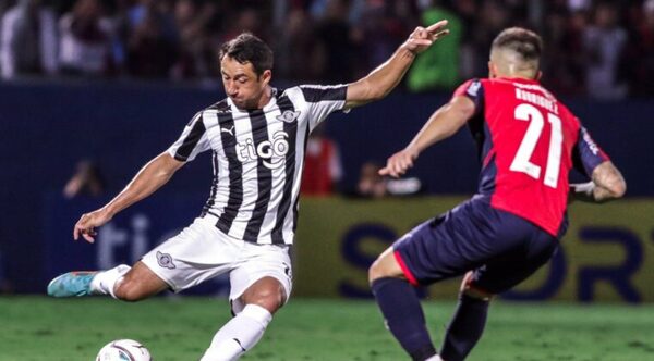 Duelo definitivo: Libertad y Cerro se enfrentan hoy en La Huerta