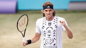 A días de Wimbledon, Tsitsipas conquistó el ATP 250 de Mallorca - Tenis - ABC Color