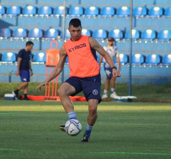 Crónica / Rodrigo Rojas habló de su salida de Sol, del último título ganado con Olimpia y del enojo de Antony Silva