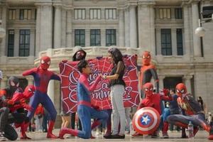 Diario HOY | Joven disfrazado de Spider-Man le pidió matrimonio a su novia: “El multiverso unido por el amor”