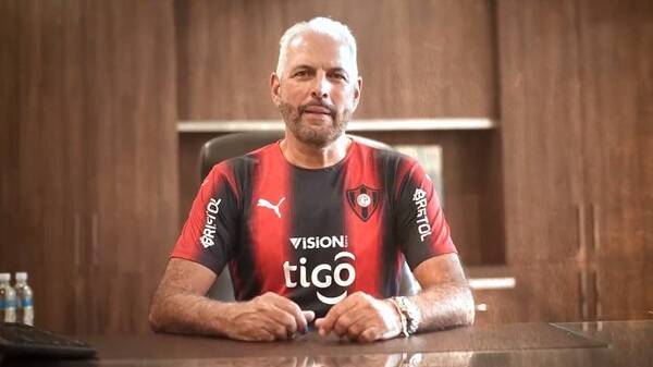 Crónica / Juan José Zapag: “Este árbitro tenía que tener la camiseta del rival porque jugó para ellos”