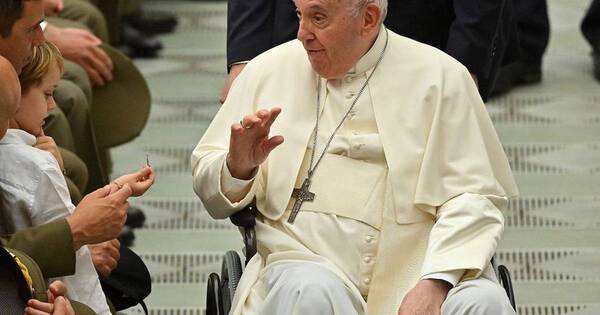 La Nación / El futuro del Papa genera preocupación y especulaciones