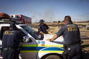 Las autoridades de Sudáfrica hallan al menos 17 cadáveres en un bar - Mundo - ABC Color