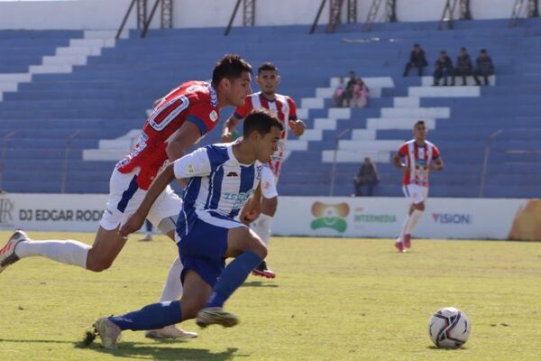 El “2” con respirador: Con nuevo técnico empanta con uno de los favoritos para el ascenso