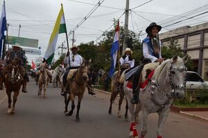 Desfile de caballería y fiesta campestre en el club 24 de Junio - Nacionales - ABC Color