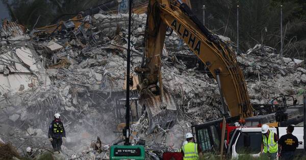La Nación / Tragedia en Miami: cónsul paraguayo acompañó emotivo acto en recordación de las víctimas