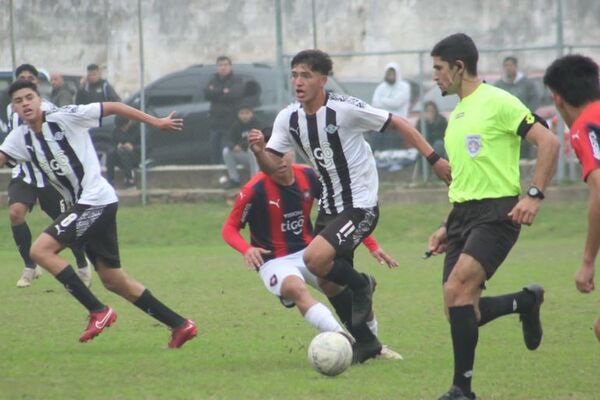 Sub 17: Libertad, a un punto del título - Fútbol - ABC Color