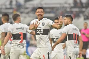 Olimpia golea al 12 y llega motivado para la Sudamericana