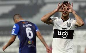 Crónica / Olimpia golea al "12" y mira motivado su partido de Copa