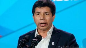 Castillo declarará ante comisión del Congreso por supuesta corrupción