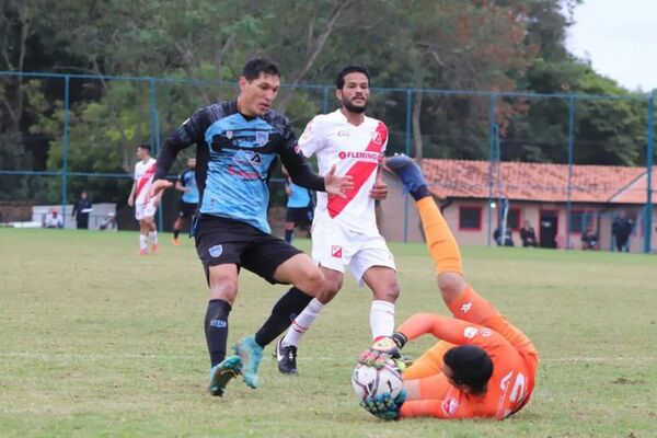 División Intermedia: Atyrá se impone en casa - Fútbol - ABC Color