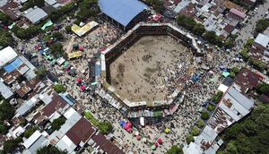 Colombia: desplome de graderías en plaza de toros deja 4 muertos y más de 300 heridos