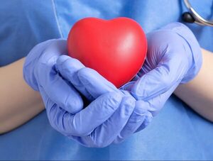 Piden un corazón artificial para niña que aguarda con urgencia un donante · Radio Monumental 1080 AM