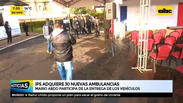IPS adquiere 30 nuevas ambulancias - ABC Noticias - ABC Color