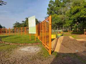 Ejecutan mantenimiento integral en el Parque de la Ciudad