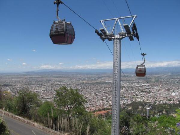 “El proyecto está 90% concluido”, dice gobernador de Paraguarí sobre el teleférico