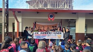 Protestan por retraso en entrega de la merienda escolar en Alto Paraná | Noticias Paraguay