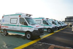 IPS adquiere 30 nuevas ambulancias